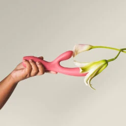 Smile Makers The Artist Dual Vibrator -Motherswork Store 10 37511c2d 6be8 4927 b1fd 004c8dd56592