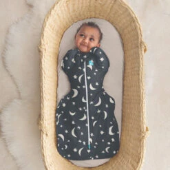 Love To Dream Swaddle Up Original 1.0 TOG -Motherswork Store 59609603167bd496d693059ac24f6812fb2749be24fc384448be2165b962b631