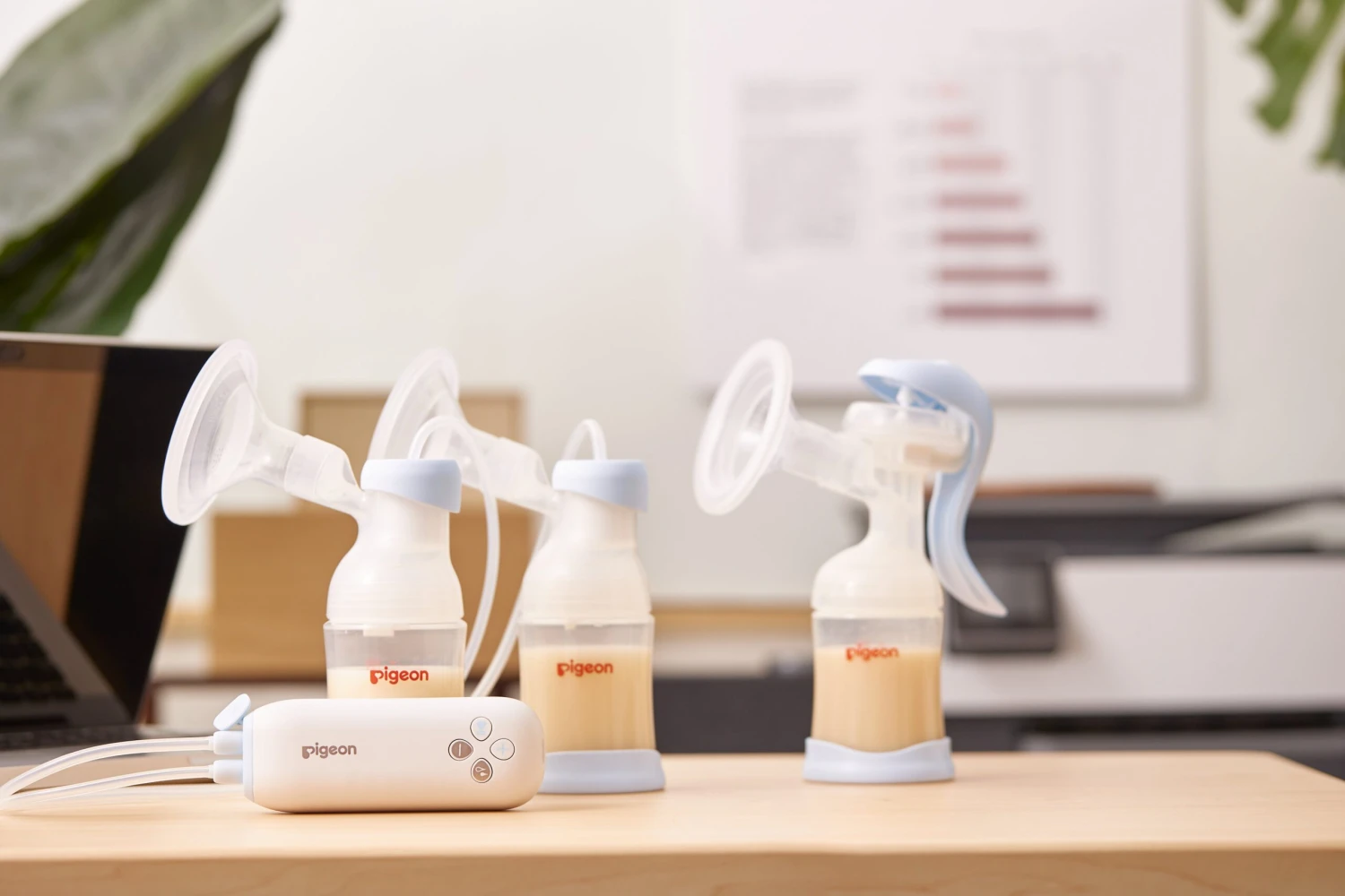 Pigeon GoMini™ Plus Electric Breast Pump (Double) 2 Pigeon GoMini™ Plus Electric Breast Pump (Double) - Image 2