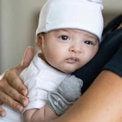 Raph&Remy Baby Bamboo Essentials Starter Set -Motherswork Store RAPH REMY Premium Bamboo Baby Mittens 1 044ab072 f895 4bed a959 291bb859f57e