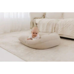 Theraline Muslin Maternity & Nursing Pillow -Motherswork Store TH510719200 4 900x 2d2aba48 5a44 46ca a225 89445cb0373a