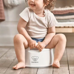 Babybjorn Smart Potty -Motherswork Store babybjorn smart potty white grey 051221 002
