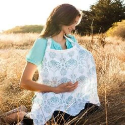 Bebe Au Lait Premium Nursing Cover -Motherswork Store isla nc inuse 480px 1000x 12c0cdc2 eb79 415d 9df7 5b643ac6c7ab